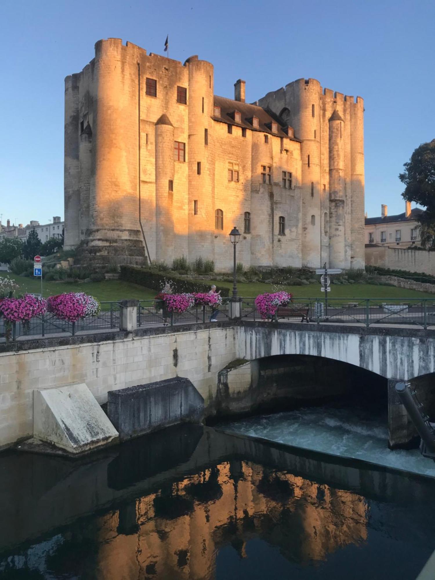 Super Studio Coup De Coeur Niort Dış mekan fotoğraf